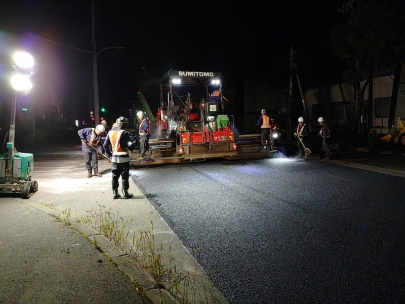 施工中③(SMA舗装)