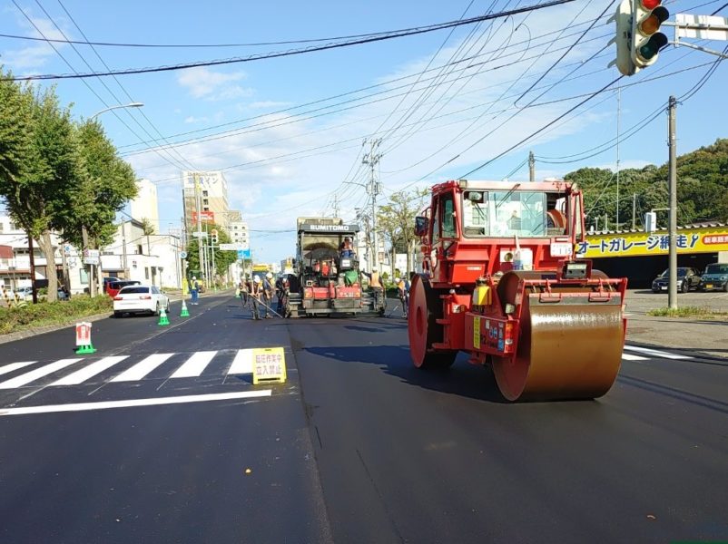 施工中⑥(転圧)