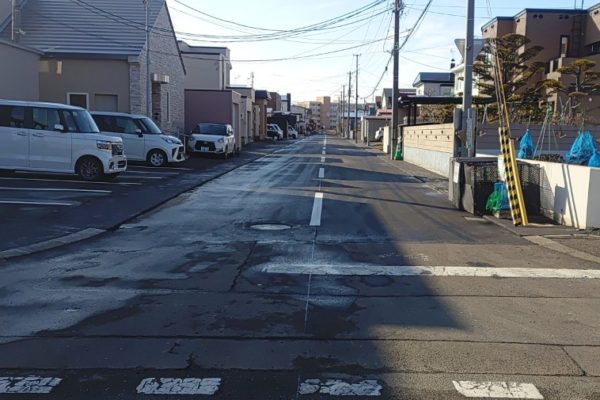 つくしヶ丘2丁目2号線道路改修の内舗装工事